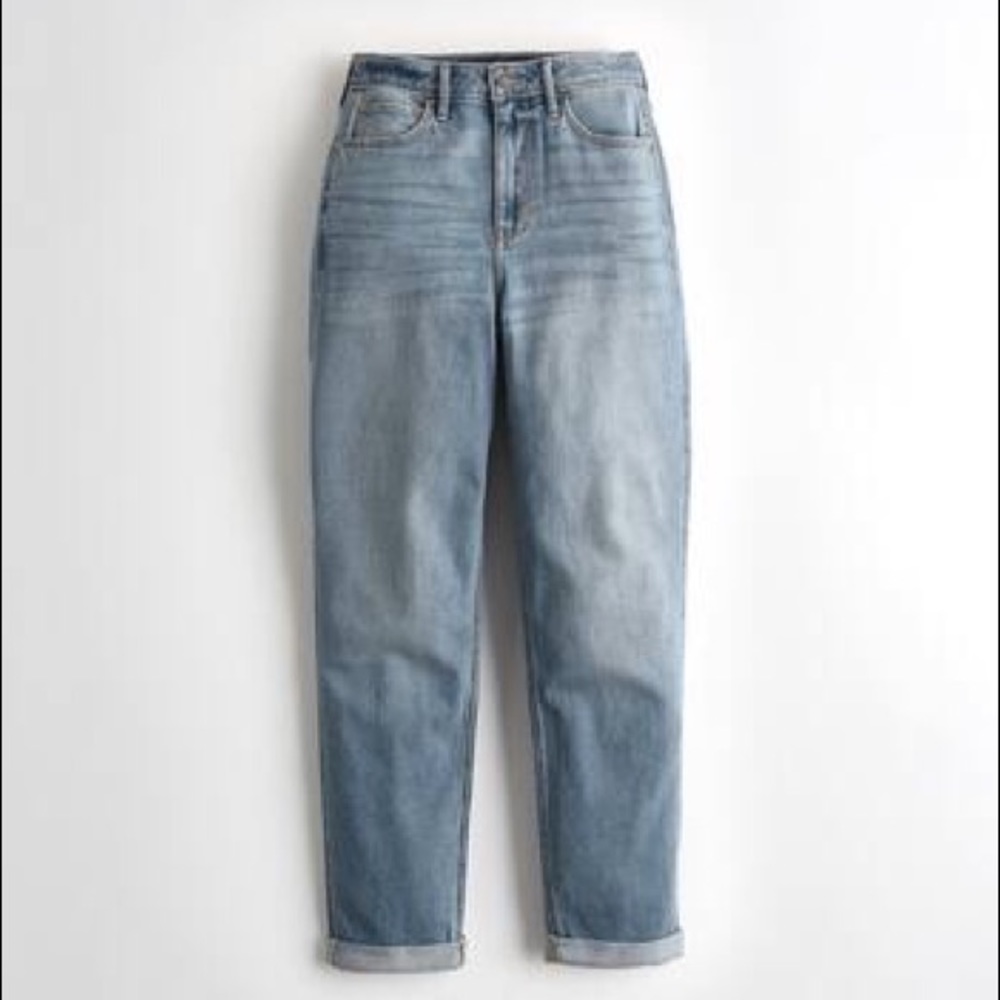 Hollister Curvy Mom Jean